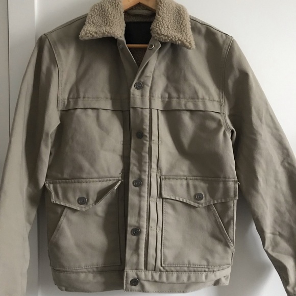 🍂 Levi’s Boy Trucker Jacket Coat 🍂 - Picture 2 of 7